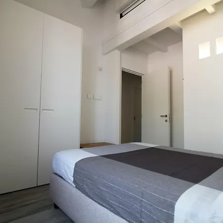 アパート Fivestay Casa Gabriella ヴェルナッツァ