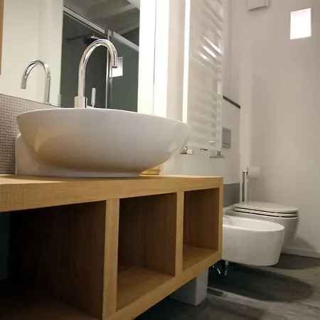 Fivestay Casa Gabriella アパート *