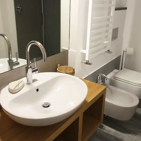 Fivestay Casa Gabriella アパート